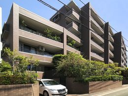 ネオグランデ六本松ヒルズ