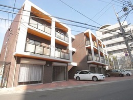 アヴニールヴィラ長尾