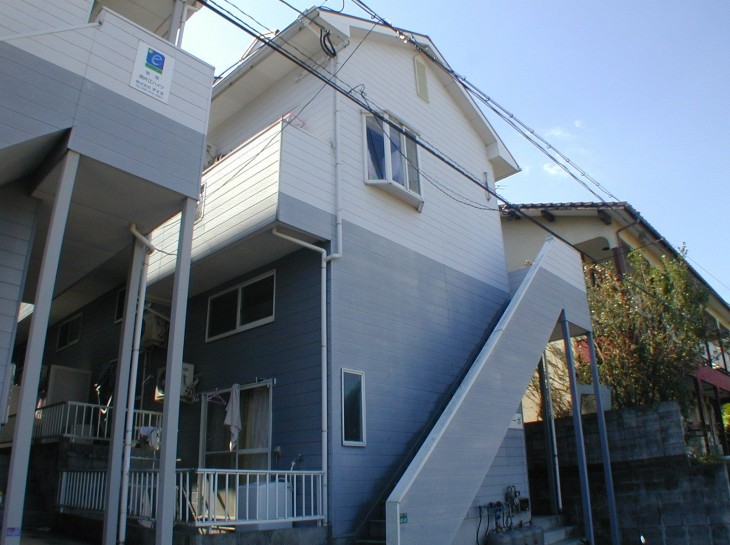 井村コーポのサムネイル