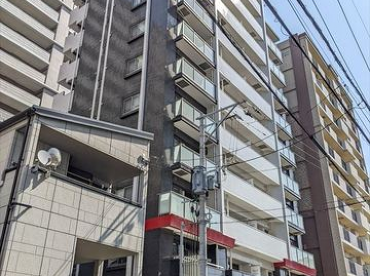 レガーロ千早のサムネイル