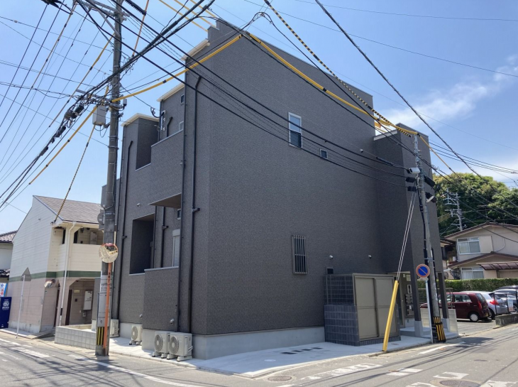 TUA CASAのサムネイル